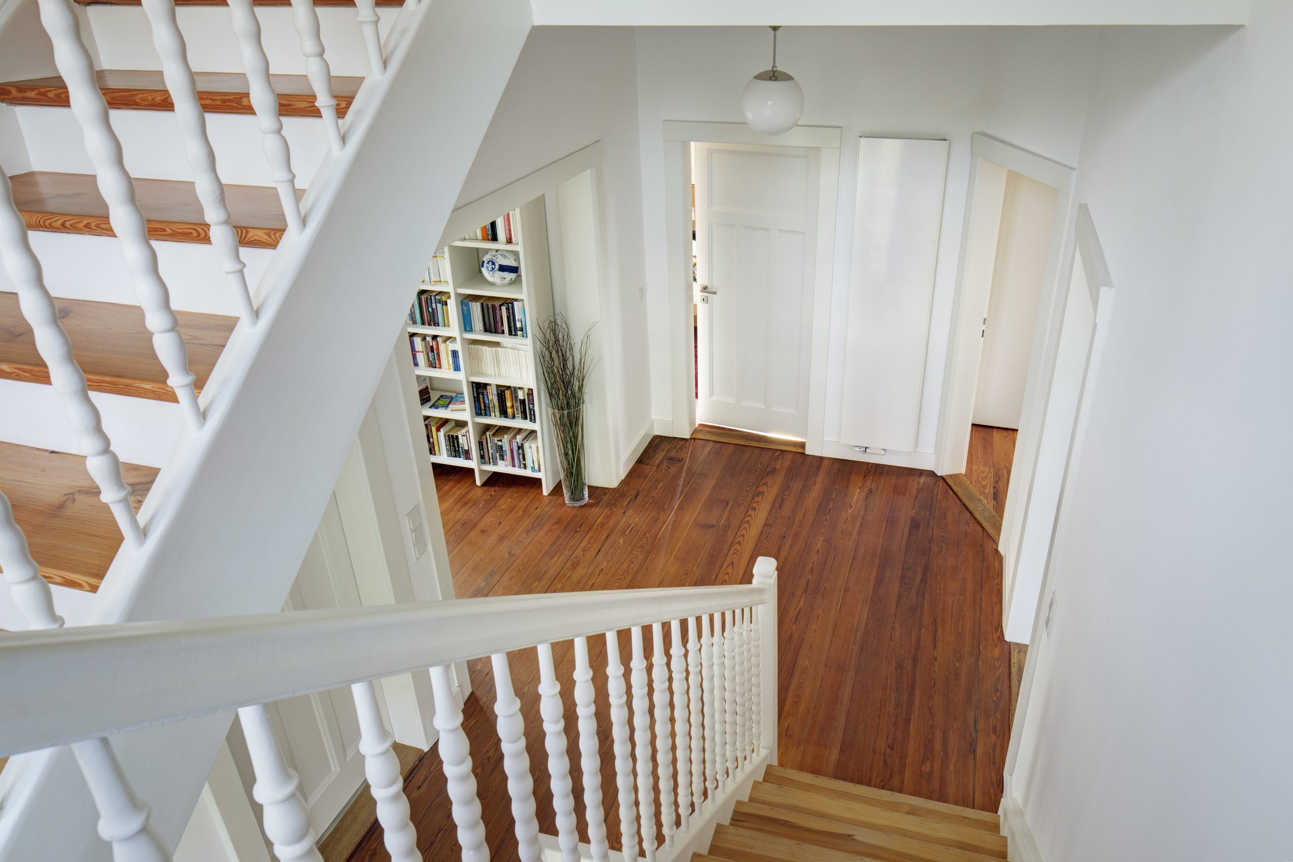 Treppe_1.OG_Übergang zum Wintergarten