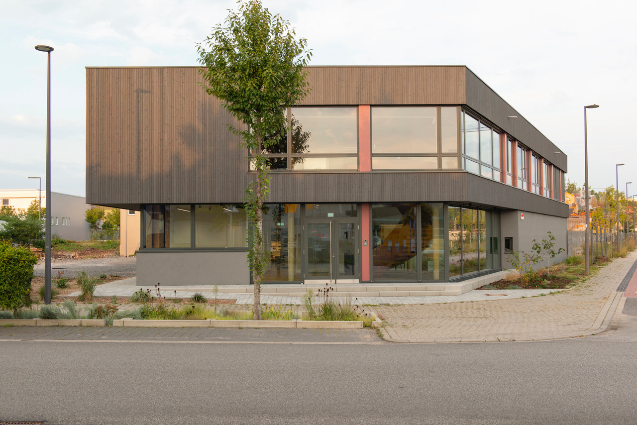 H&C Stader Archiv und Bürogebäude_Westansicht